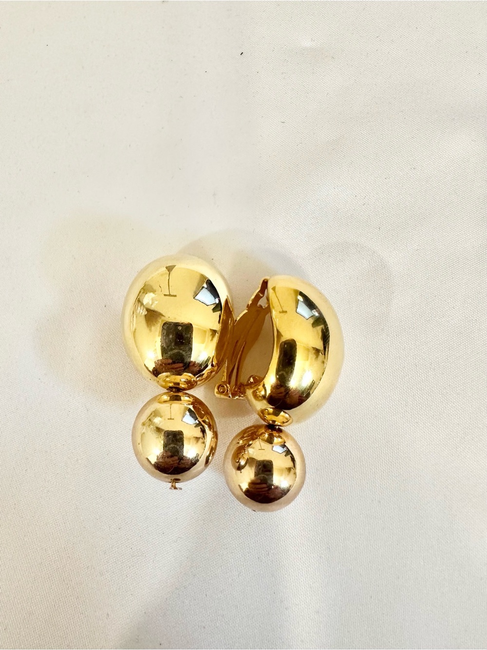 90s vintage Gold Double Ball Clip-On Earrings - High Quality